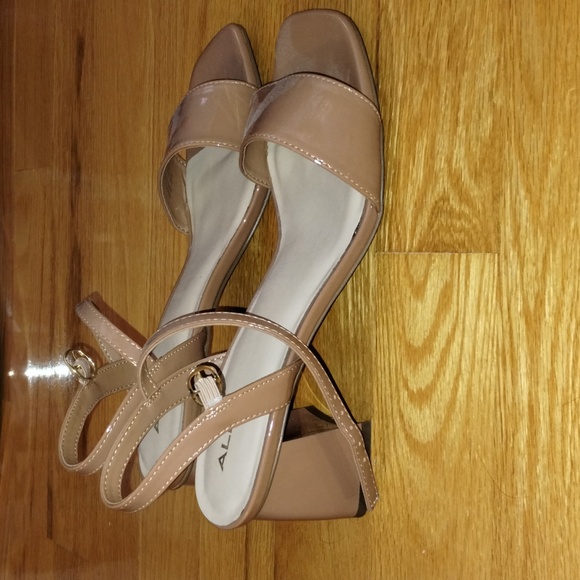 Aldo patent heels - Picture 2 of 5